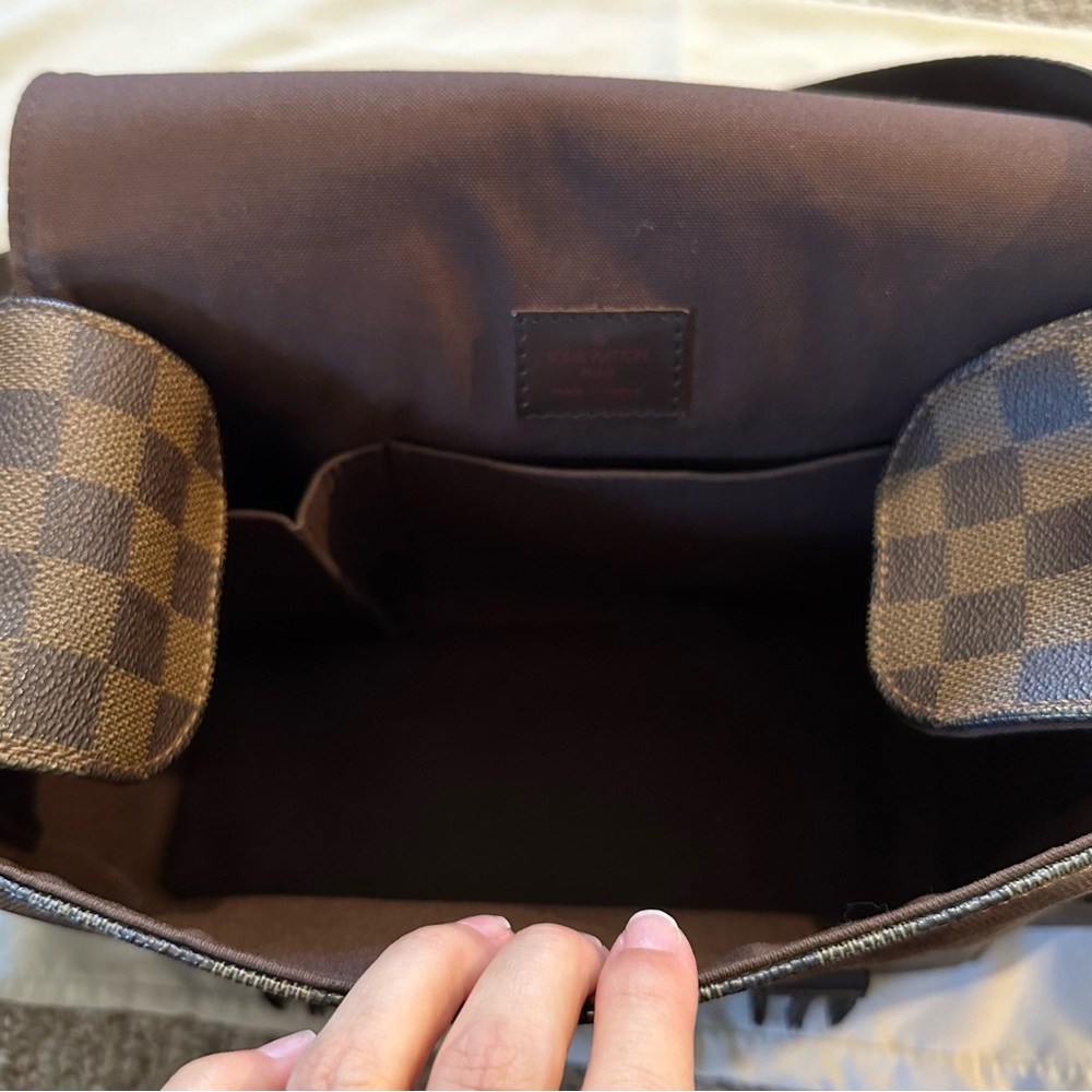 Louis Vuitton Reporter Melville~Vintage - Picture 7 of 14